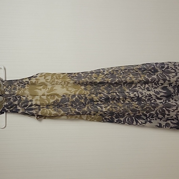 Cassee's Elegant Sleeveless Floral Dress. Womens Medium. Sheer, Lined NWT - Picture 3 of 6